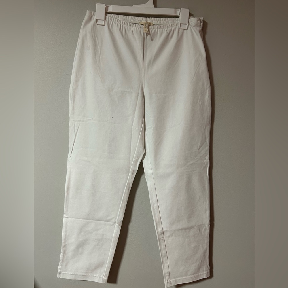 Eileen Fisher white Cropped Pants Size M NWOT